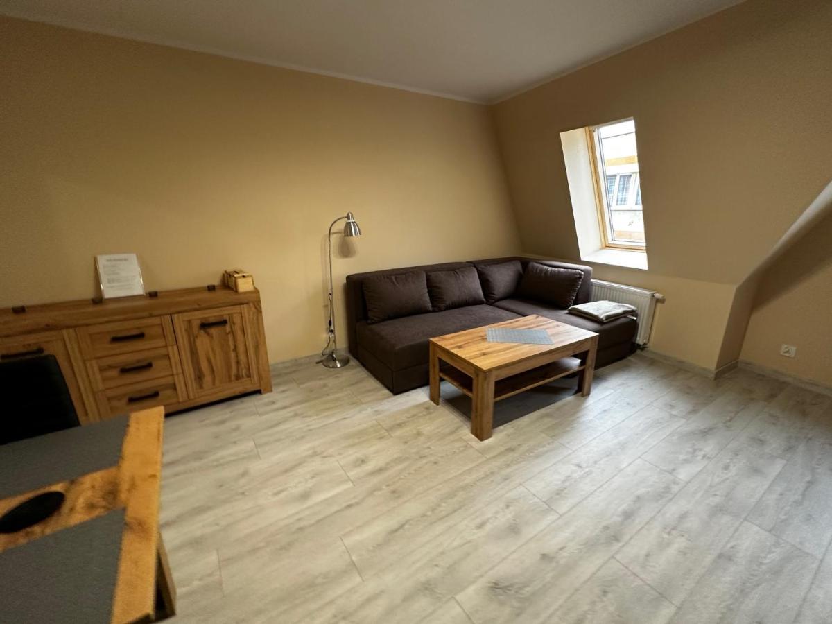 Apartamenty Alicja Dzierżoniów エクステリア 写真