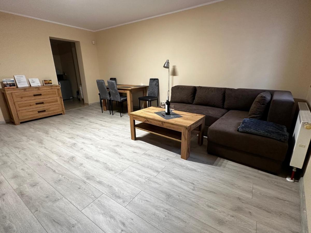 Apartamenty Alicja Dzierżoniów エクステリア 写真