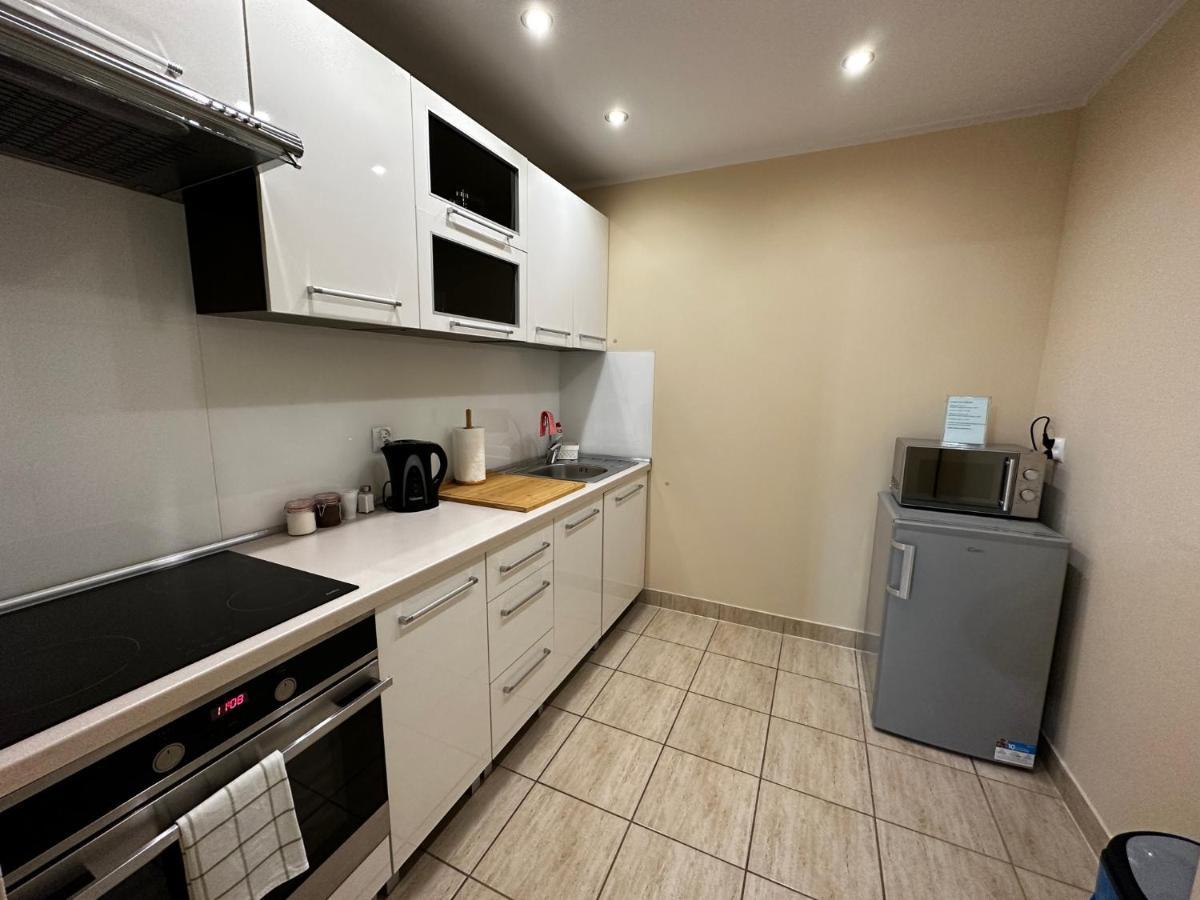 Apartamenty Alicja Dzierżoniów エクステリア 写真